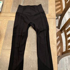 Lululemon leggings black